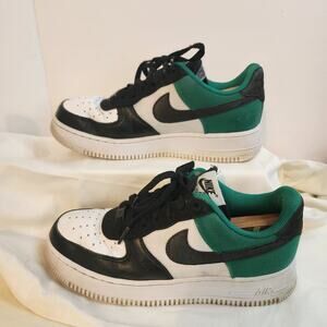 Nike Air Force 1 Low Black Green White Sneakers Men’s 8.5 DZ3638-900